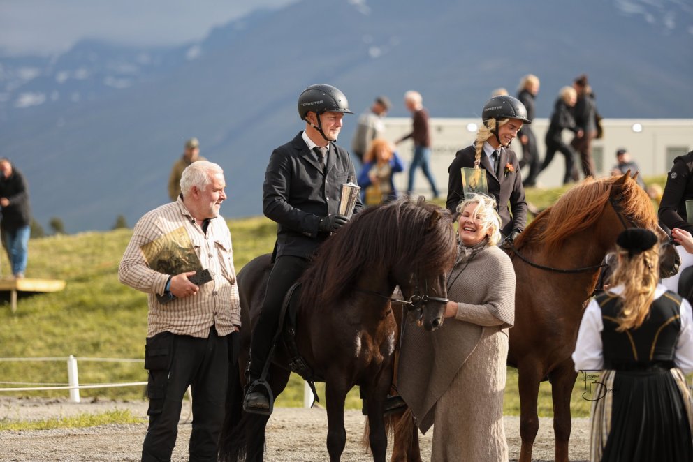 Jakob Svavar og Kór frá Skálakoti B Class winner