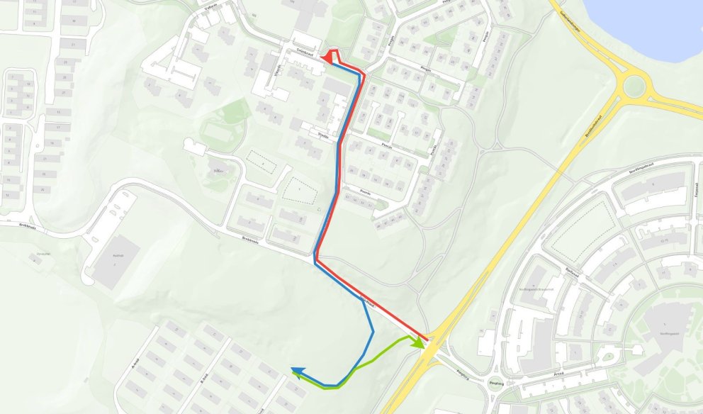Aðkoma hrossa og hestakerra á mótssvæðið